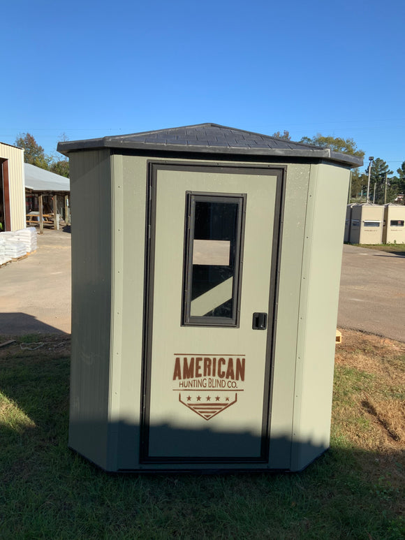 American 6’ X 6’ Hunting Blind, 10’ Tower